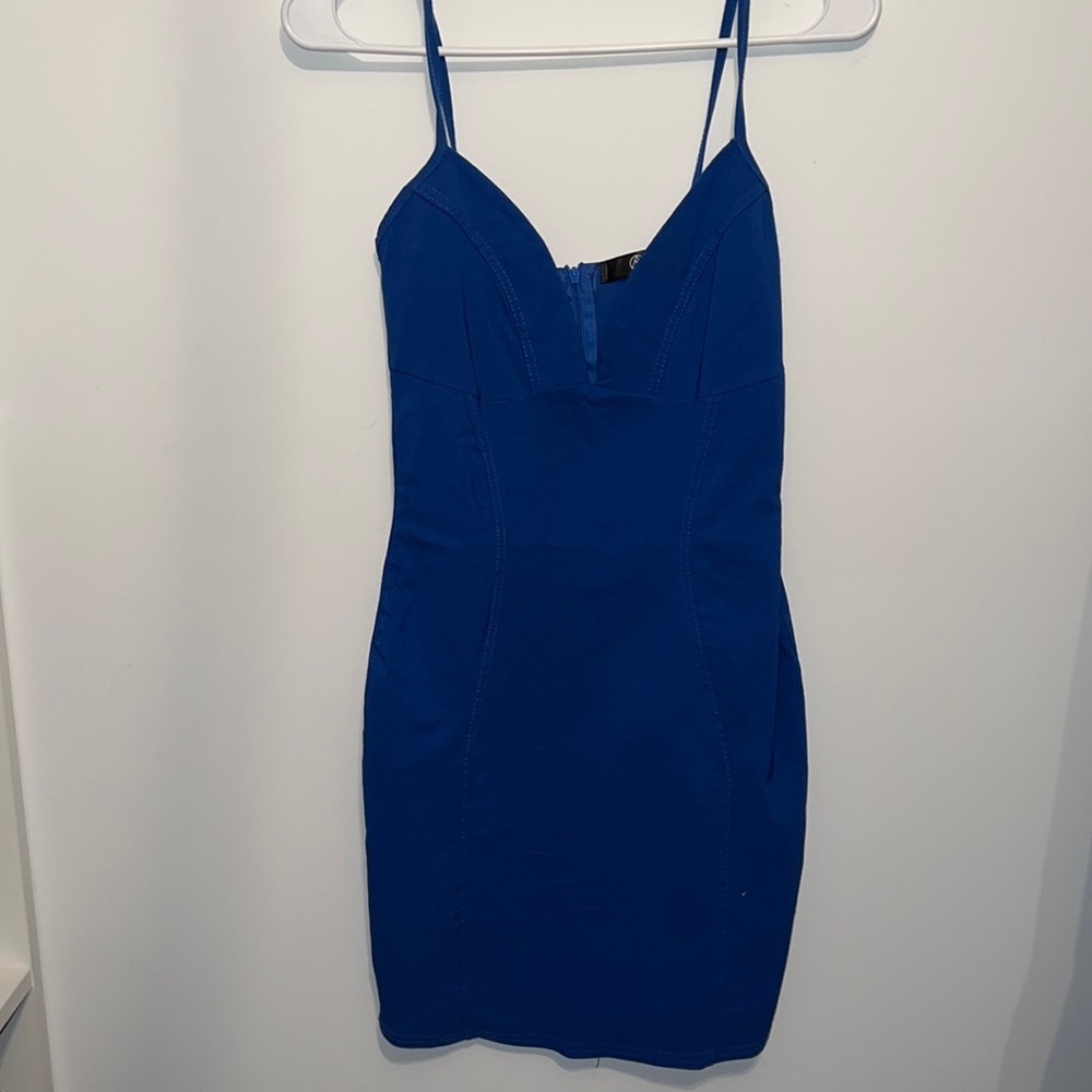 Medium blue fitted midi dress